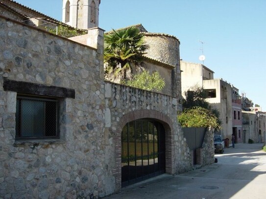 Sant Mori - Traumhaus aus Stein in einem ruhigen Dorf der Costa Brava