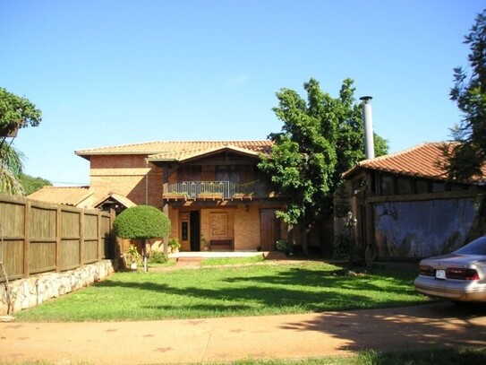 San Lorenzo - Modernes Einfamilienwohnhaus in Paraguay