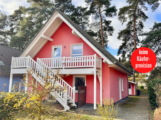 Röbel/Müritz - HORN IMMOBILIEN ++ Röbel an der Müritz Ferienhaus mit 2 Wohnungen, 2x Kamin und 2x Sauna + Einbauk.