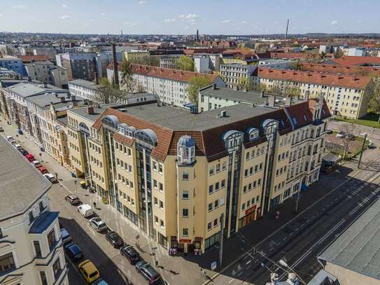 Magdeburg - Zentrales Wohn- u. Geschäftshaus in Magdeburg Stadtfeld-Ost mit Fahrstuhl, Tiefgarage + Stellplätzen im Hof