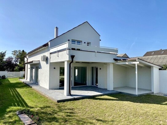 Vonyarcvashegy - In Ungarn am Plattense 178m2 Haus