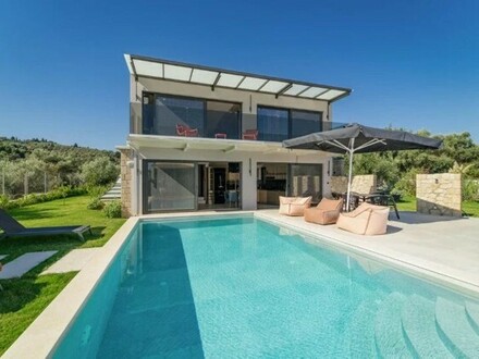 Lygia - Luxuriöse Villa mit Schwimmbad auf Lefkada