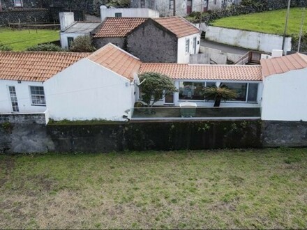 Nichts angegeben - Einfamilienhaus auf den Azoren - Reserviert