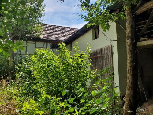 Wasserlosen - Halle mit weiteren großen Nebengebäuen, Einfamilienhaus mit bezauberndem Charme, weiteres kl. Einfamilien…