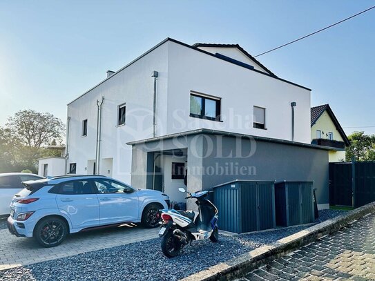 Mettlach - Modernes Doppelhaus - Nähe Luxemburg mit Penthouse, Garten, Dachterrasse, Wärmepumpe, Glasfaser