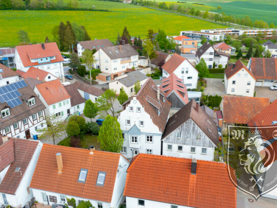 Neresheim - Charmantes Mehrfamilienhaus mit vielen Möglichkeiten in Neresheim - ca. 5,5 % Rendite möglich