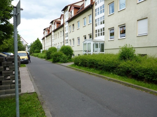 Bad Liebenstein - Helle 3-Zi.-Wohnung mit Balkon und Stellplatz