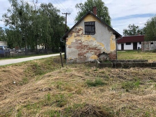 Pölöske - Zu renovierendes Haus in West Ungarn