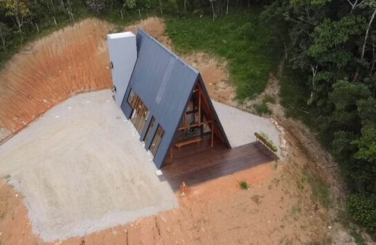 São Pedro de Alcântara - 5 A-Frame Häuser auf 24 Hektar Grundstück
