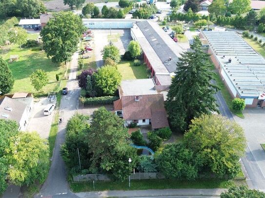 Nienburg (Weser) - Vielzeitig nutzbares Gewerbeobjekt, auf 5.253 qm Areal, im Herzen von Nienburg mit viel Potenzial