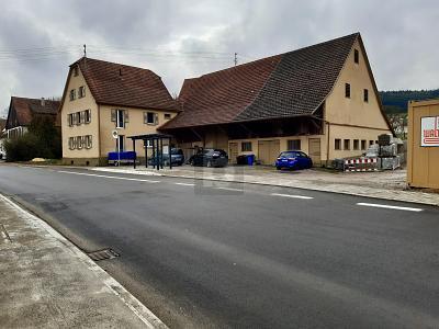 Talheim - TRAUMHAFTES ZUHAUSE MIT GROßEM GRUNDSTÜCK