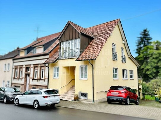 Saarbrücken - Einfamilienhaus mit viel Charme, Garten u. Terrasse für Singles oder Paare - Saarbrücken-Altenkessel