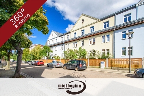 NEUES WANNENBAD MIT FENSTER & HANDTUCHHEIZKÖRPER – NEU GEFLIESTE KÜCHE – GUT GESCHNITTEN