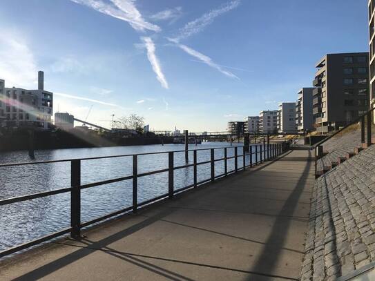 Offenbach am Main - 2er WG in moderner und schöner Wohnung auf der Hafeninsel