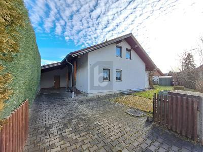 Greifenberg - VIEL PLATZ FÜR DIE GANZE FAMILIE MIT CARPORT