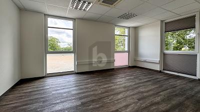 Eschbach - PERFEKT FÜR PRAXIS UND BÜRO