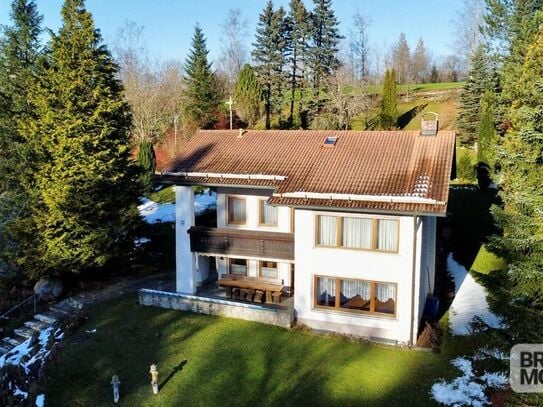 Kaufbeuren - Traumhaus in idyllischer Lage mit vielseitigen Möglichkeiten