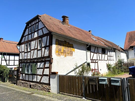 Dietzenbach - Historisches Fachwerkhaus in der schönen Dietzenbacher Altstadt mit tollen Möglichkeiten!