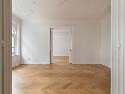 Einzigartige Altbauwohnung in beliebter Lage von Winterhude