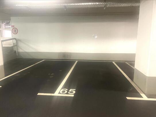 GARAGENPLÄTZE ZU MIETEN