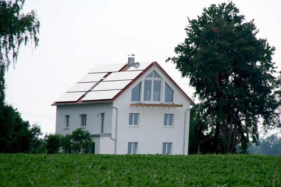 Exclusive freestanding home in Leonberg