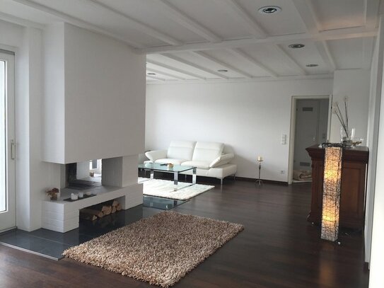 Panoramic location Penthouse 3 room apartment in Stgt.-Degerloch-Hoffeld