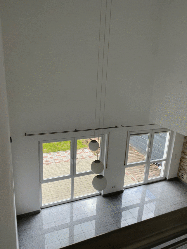 House With 4 Bedrooms & Huge Garden