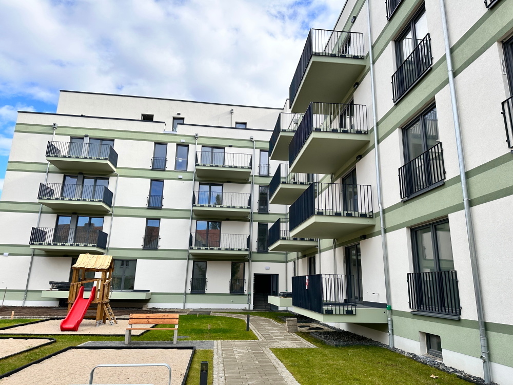 Helle Dachgeschosswohnung mit umliegende Dachterrasse! Berlin Köpenick - Foto 1