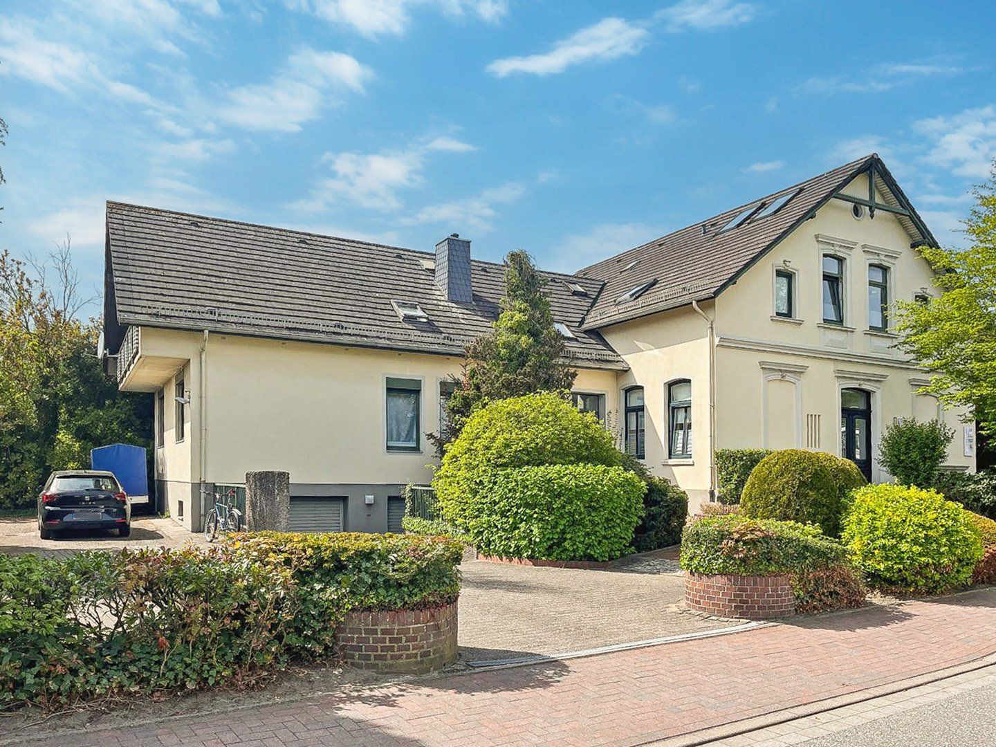 Real Estate Title Image Background