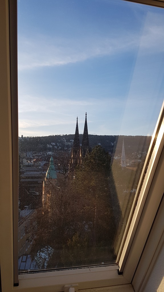 2 Zi DG befristet in Stadtmitte