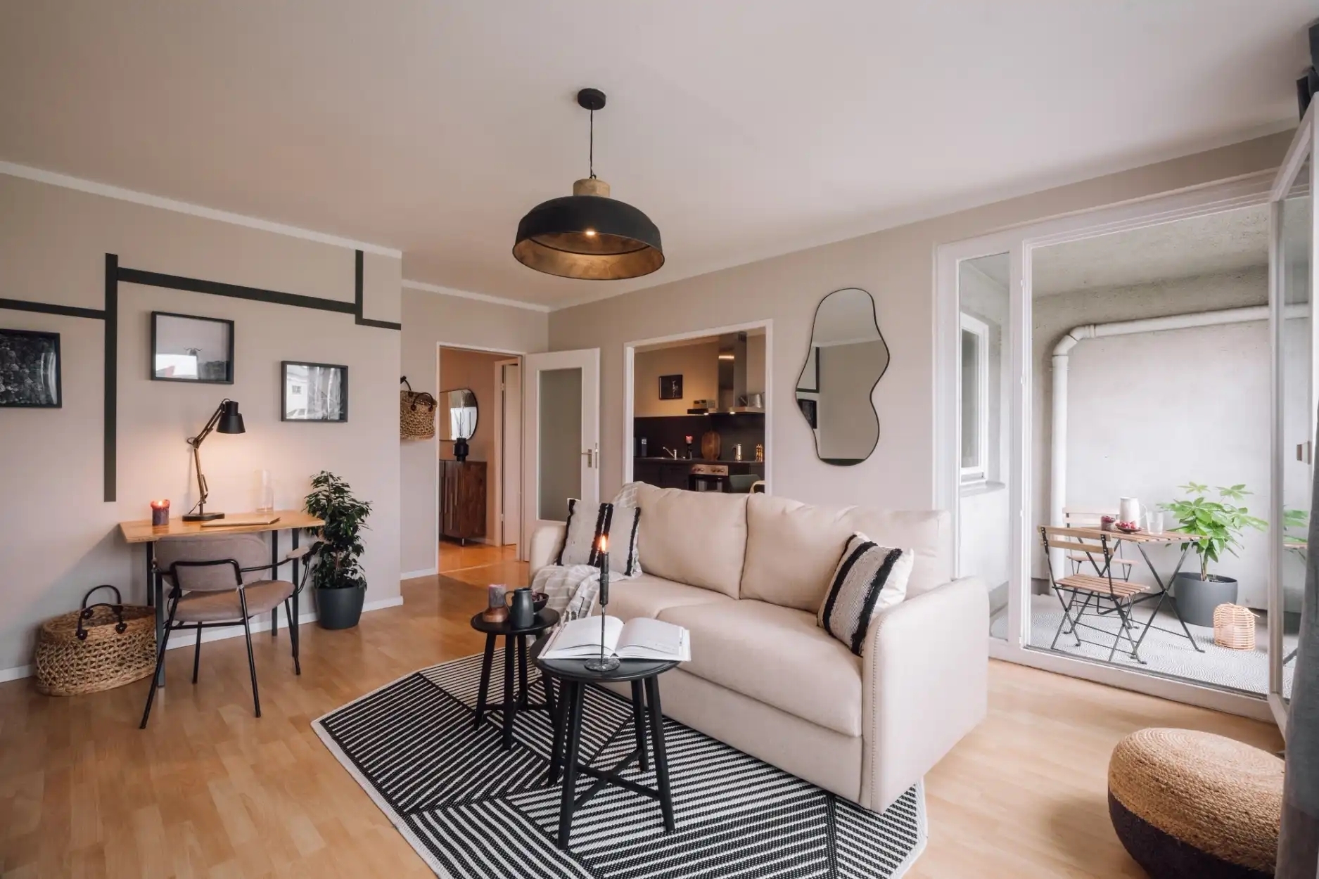 2 Zimmer möblierte und neurenovierte Mietwohnung in Berlin-Schöneberg! - Photo 1