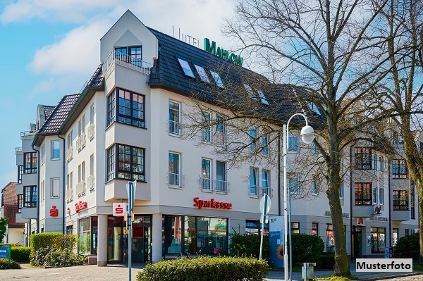 Denkmalgeschütztes Wohn- und Geschäftshaus mit 8 Wohnungen und Laden