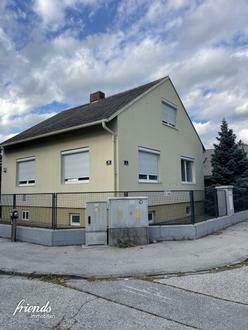 Haus mit Garage, 4 Zimmer, Garten, Terrasse uvm.!