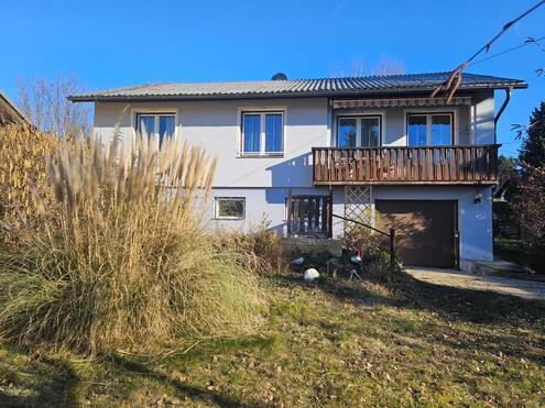 EINFAMILIENHAUS IN SCHÖNER AUSSICHTSLAGE - EICHGRABEN