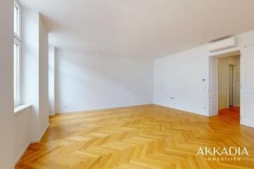 Elegant gestaltete 2-Zimmer Altbauwohnung [A\]