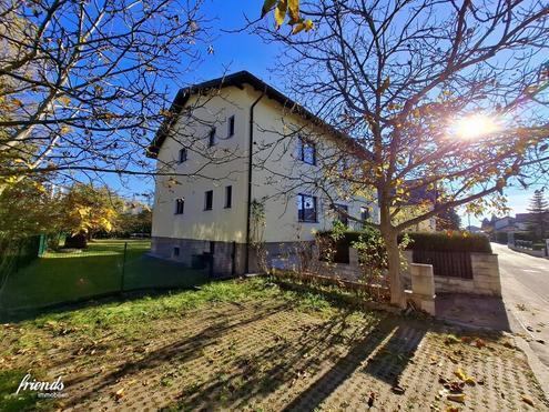 Großzügiges MFH in Wiener Neudorf - Viel Platz und Komfort für die ganze Familie, inkl. Garten und Garage!