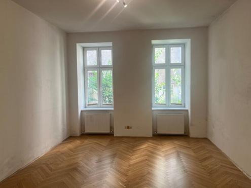 Wiedner Hauptstraße - hofseitiger 2 Zimmer Altbau, unbefristet