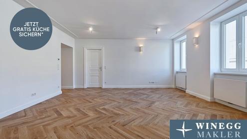 BALKONWOHNUNG im 4. Obergeschoß! Hochwertig sanierter 4-Zimmer-Stilaltbau