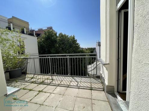 SCHÖNE ALTBAUMIETE MIT TERRASSE, GRÜNBLICK, RUHELAGE