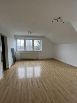 Gemütliche Wohnung in unmittelbarer Stadtnähe (636,91 inkl. Heizung)