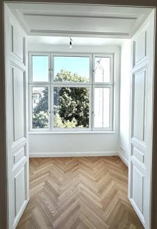 Wunderschön sanierte 4 Zimmer Altbau-Mietwohnung - mit BALKON - 1 Gehminute zur U4 - 1140 Wien