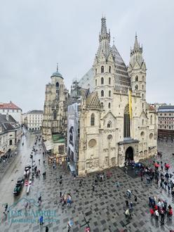 IDEALE STADTWOHNUNG AM STEPHANSPLATZ