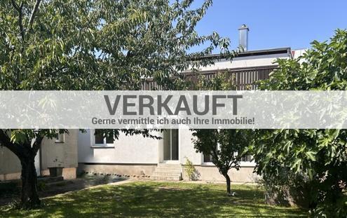 VERKAUFT - Omama im Kirschenbaum - oder Platz für die ganze Family!