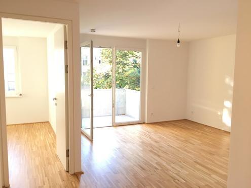 2-Zimmer Wohnung mit Balkon in den grünen Garten und exklusiver Ausstattung! Direkt bei U3 Kendlerstraße