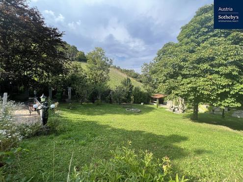 Baubewilligtes Villenprojekt mit Pool und Blick auf die Weinberge im Kahlenbergerdorf im 19. Bezirk