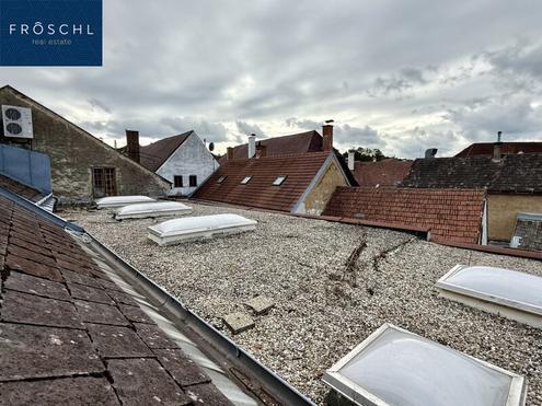 Entwicklungspotential im STADT-ZENTRUM von Zwettl - Dachbodenausbau mit möglicher Terrasse