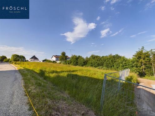 Tauchen Sie ein im Waldviertel: ZWETTL - Grundstück mit Grünblick ab 804 m² - AUFGESCHLOSSEN