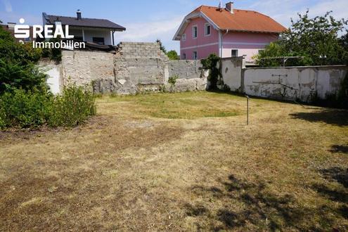 Erfüllen Sie sich Ihren Wohntraum mit einem Neubau - Großzügiger Baugrund mit 1.100 m² - neuer Preis!