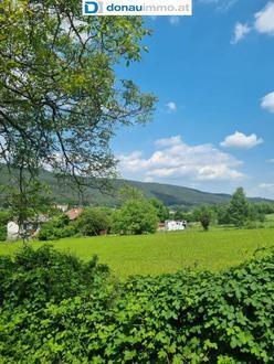 Sonniges Baugrundstück in Oberpiesting