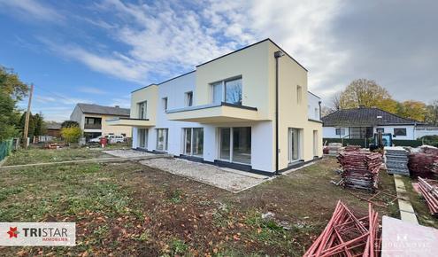 NEU! ++ ERSTBEZUG ++ SCHÜSSELFERTIG ++ 152,50 m² ++ 5 ZIMMER + 2 BALKONE + TERRASSE + EIGENGARTEN + 2 PKW Stellplätze ++